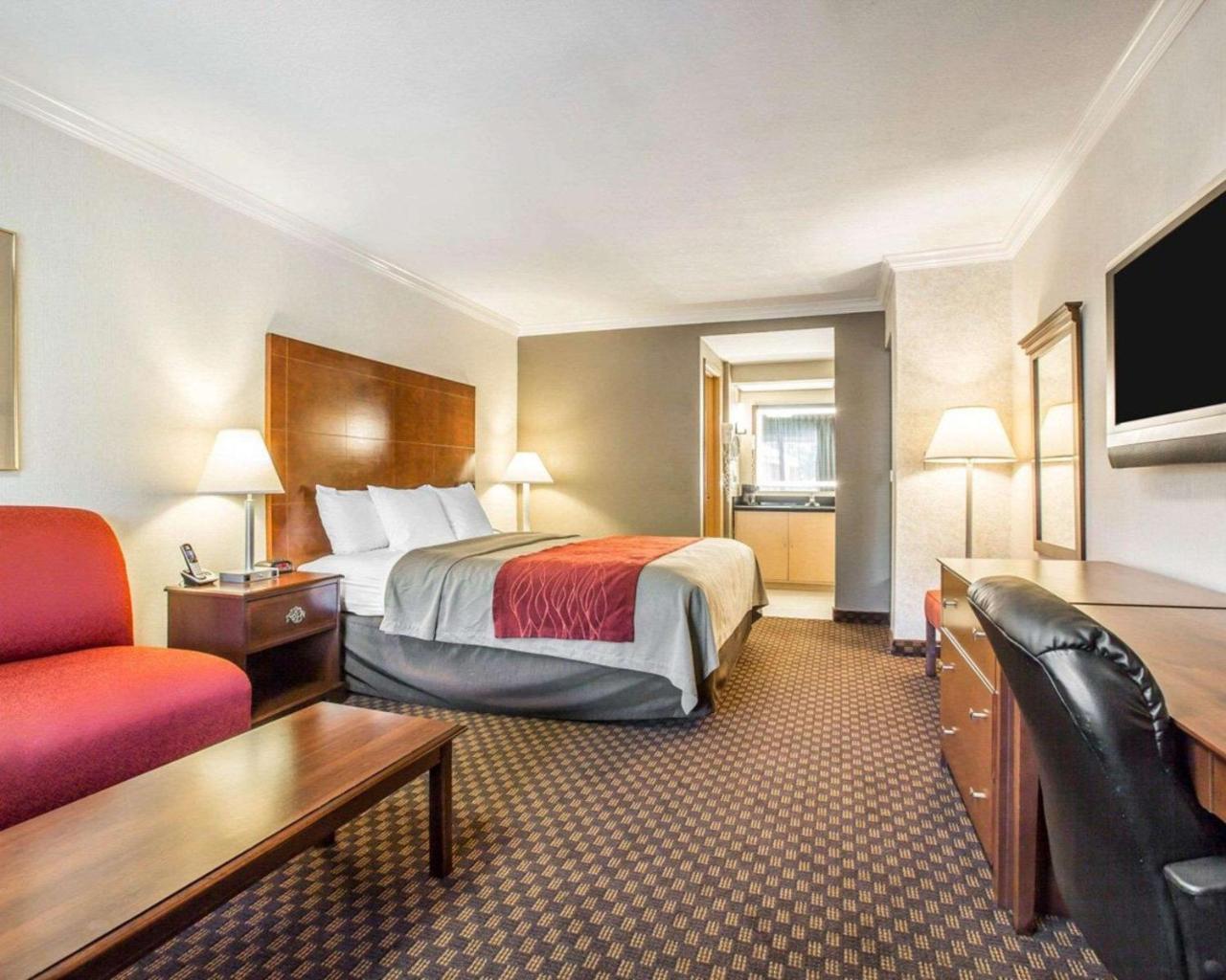 Hyland Inn Near Pasadena Civic Center エクステリア 写真